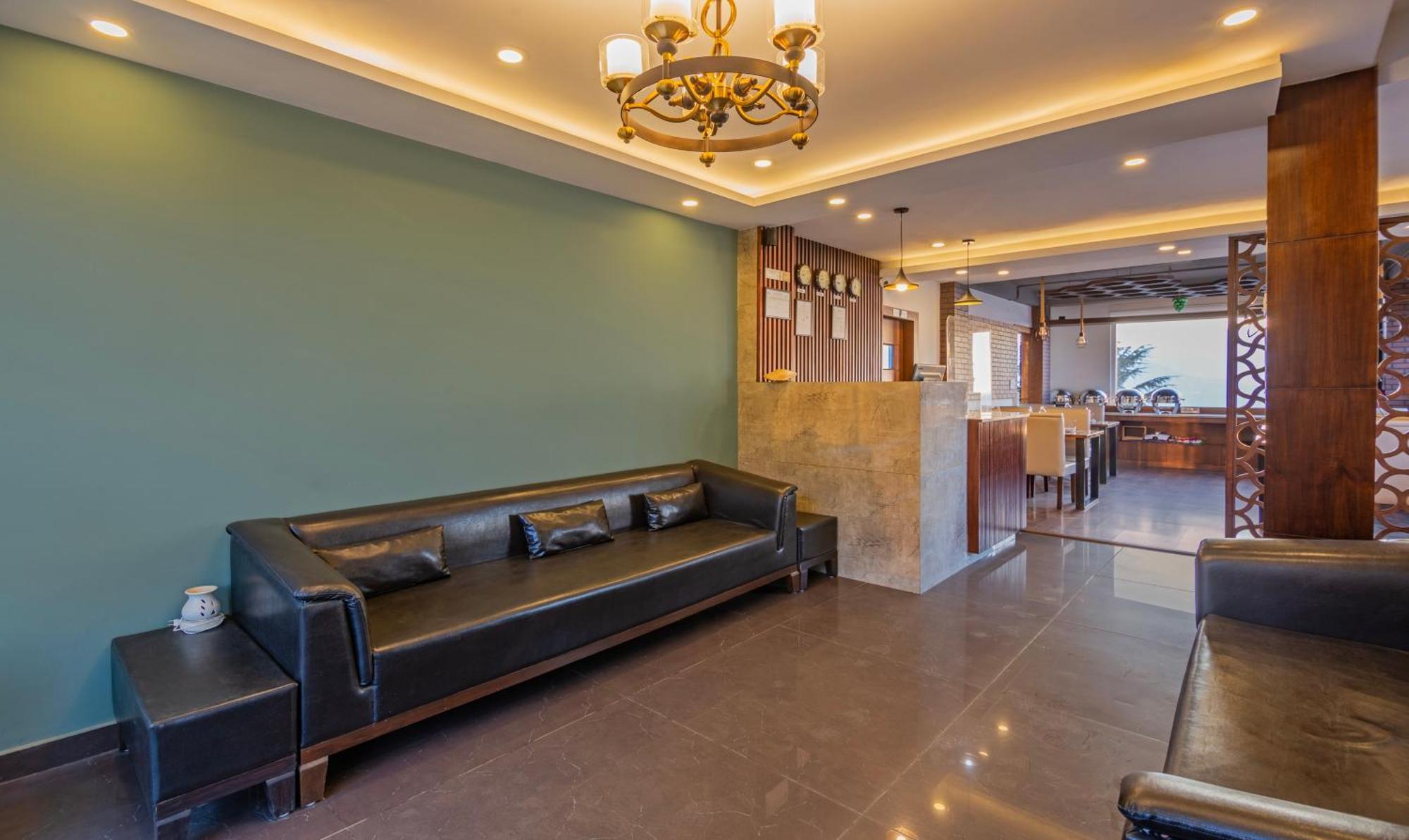 Treebo The Northern Retreat Resort With Mountain View Shimla Bagian luar foto